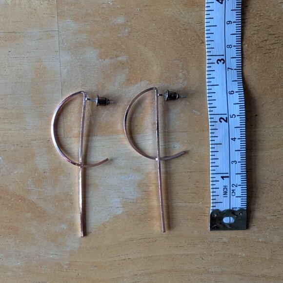 Rose Gold Geometric Earrings - Picture 4 of 4